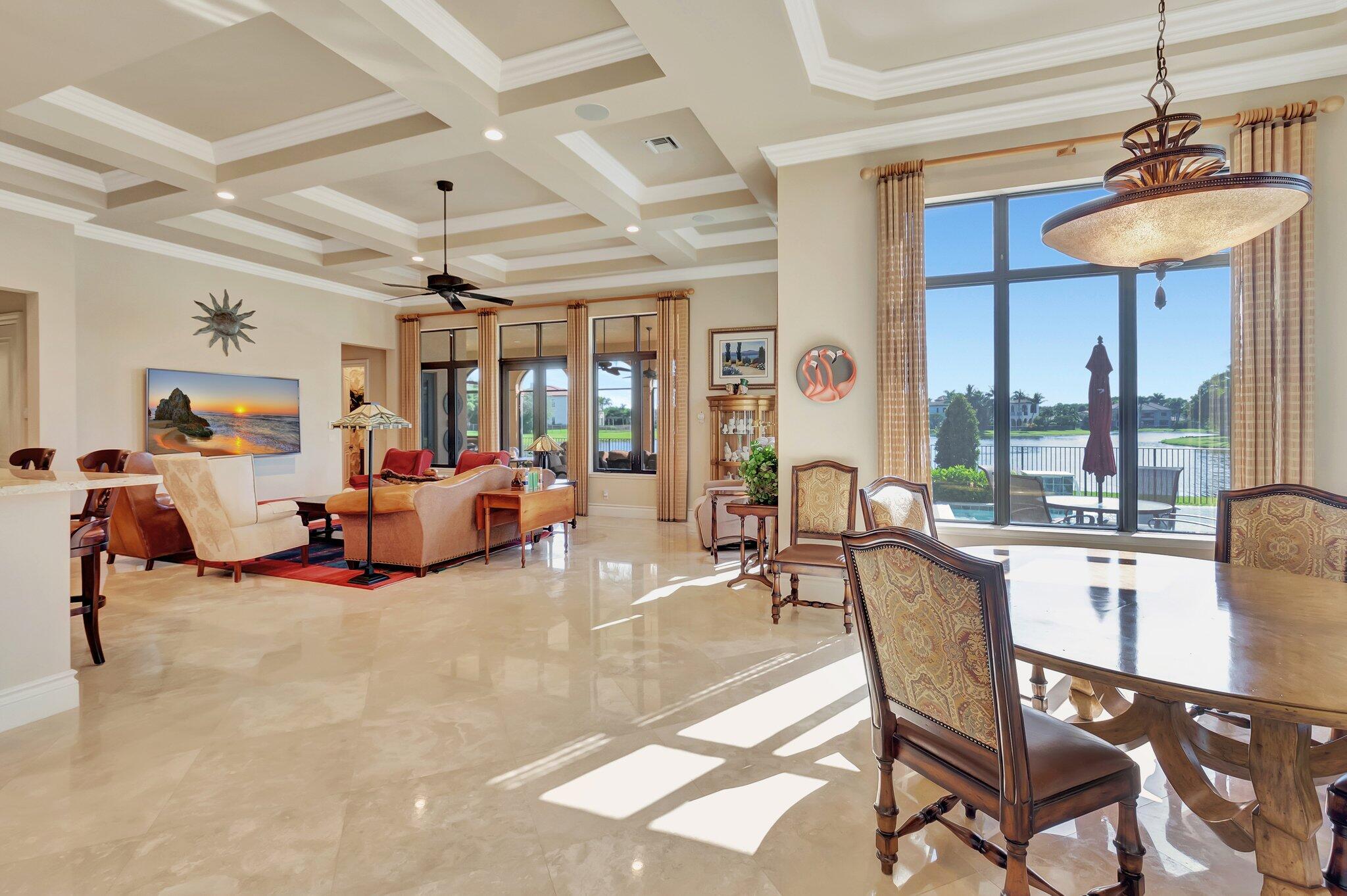 9230 Este Lago Drive