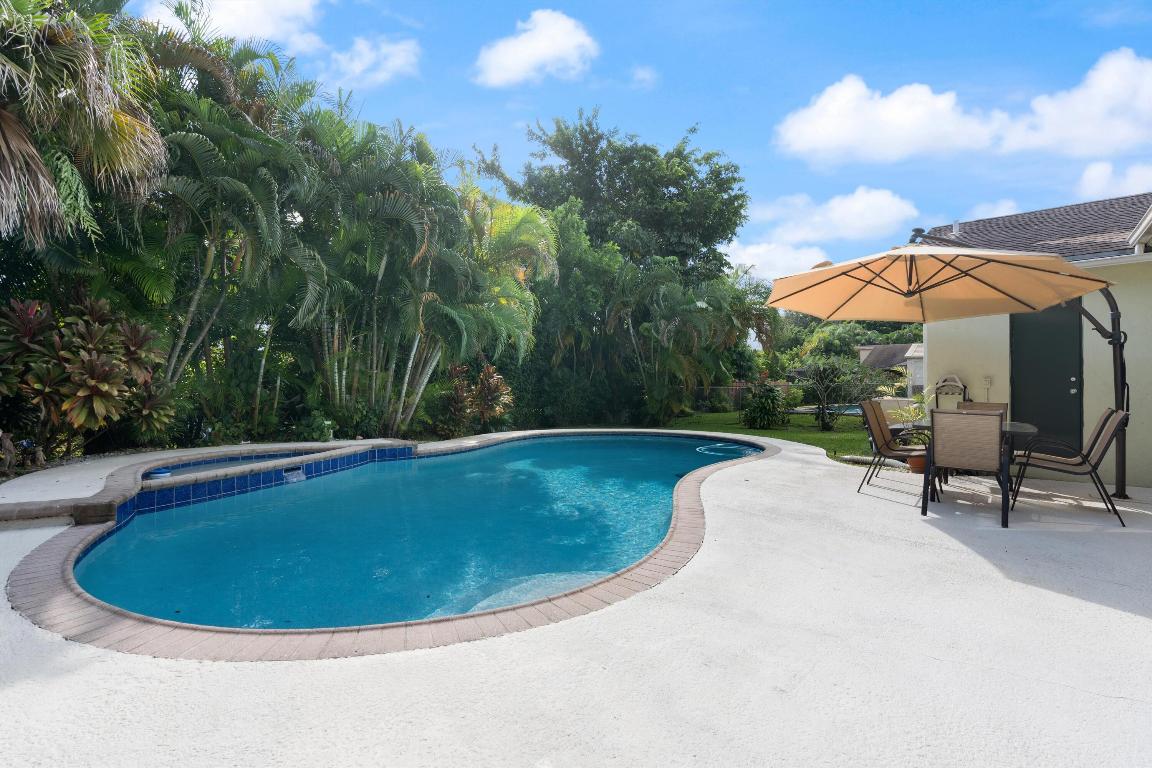 2667 Coral Hills Drive