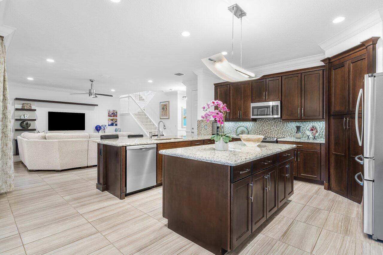 13664 Imperial Topaz Trail