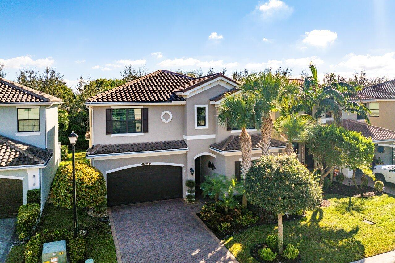 13664 Imperial Topaz Trail