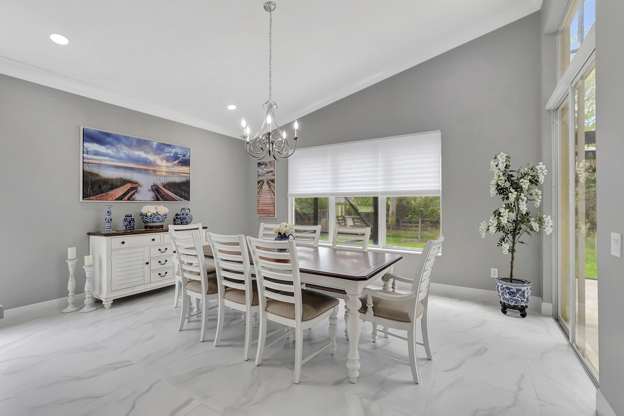 7438 Carmela Way