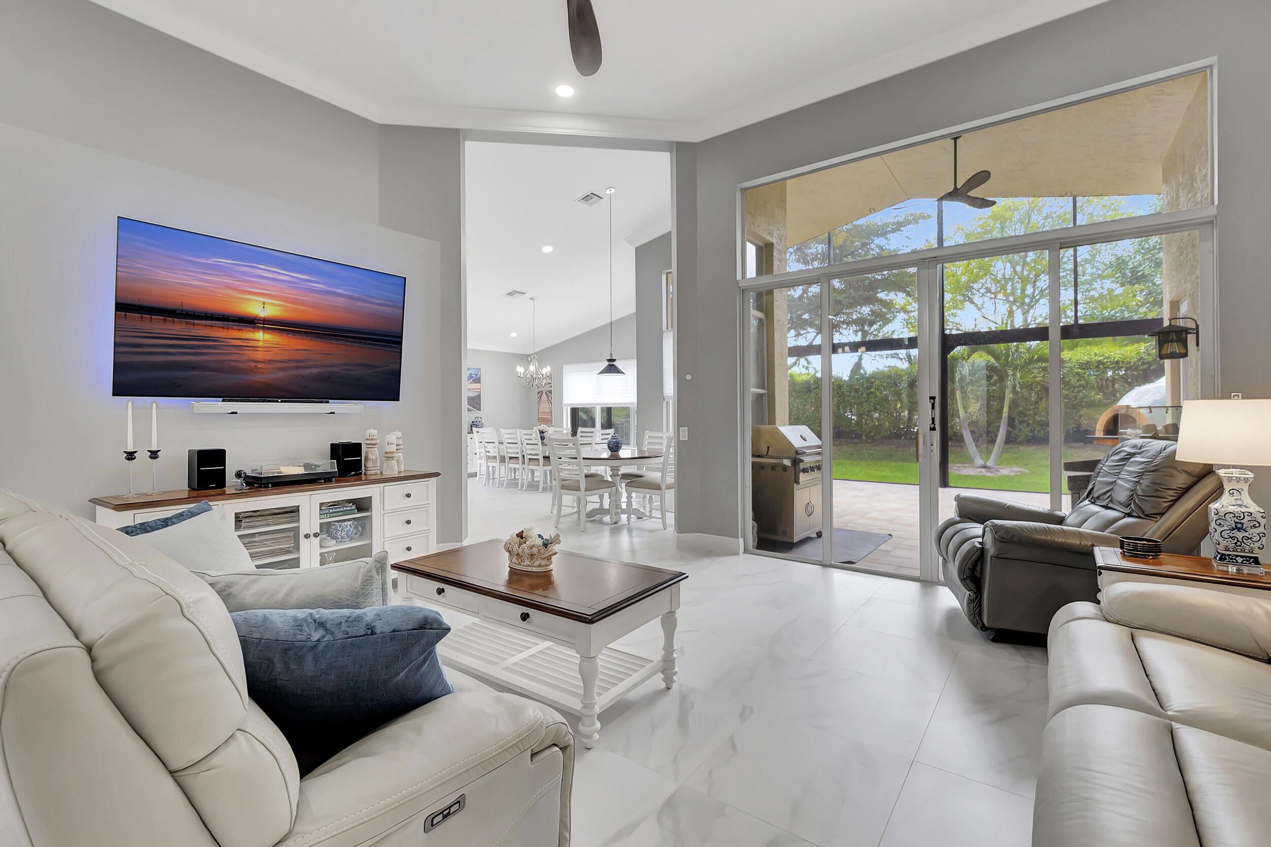 7438 Carmela Way