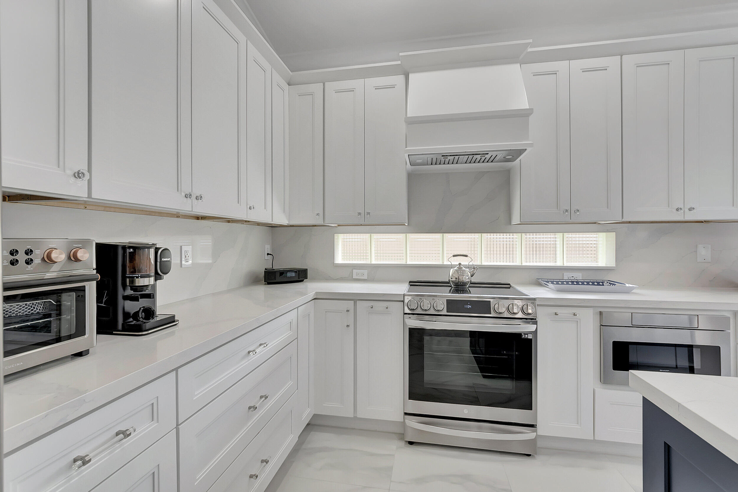 7438 Carmela Way