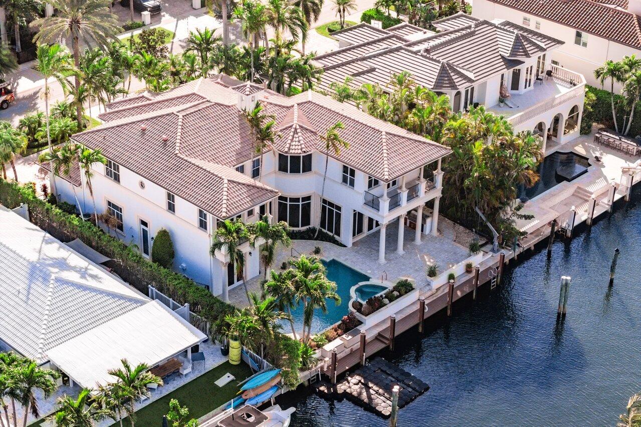 811 NE 33rd Street