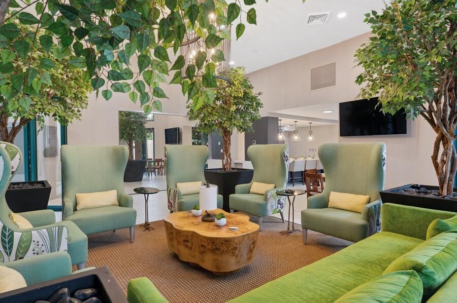 140 SE 5th Avenue 250