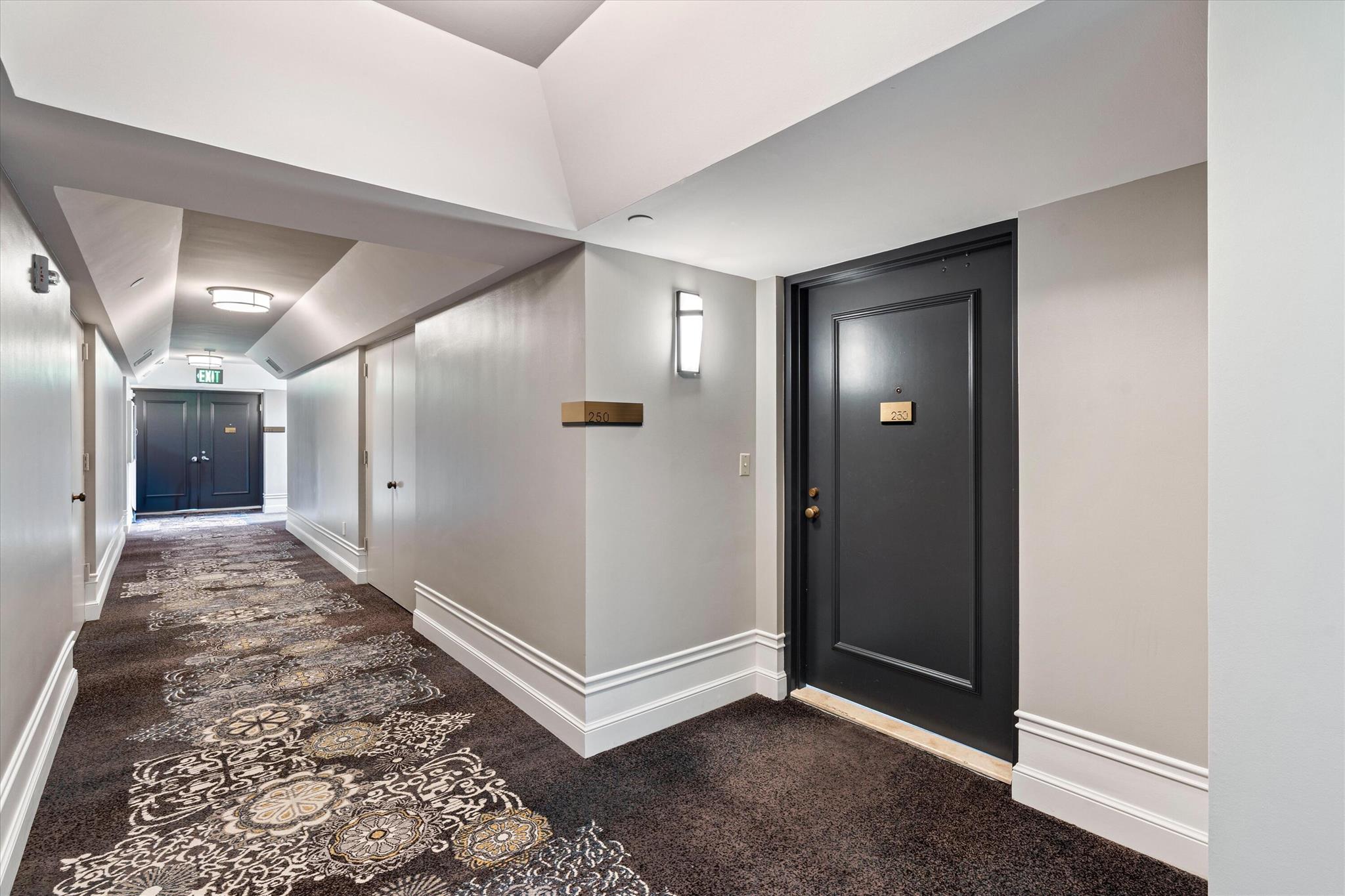 140 SE 5th Avenue 250