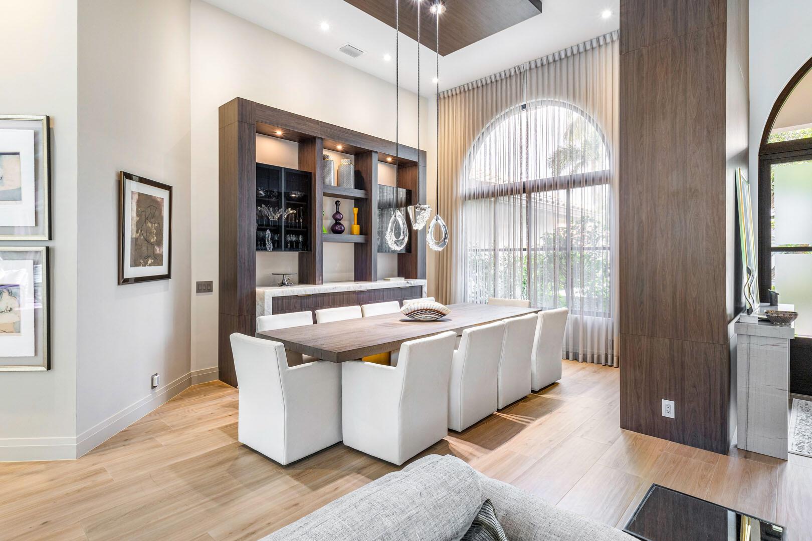 2249 W Silver Palm Road