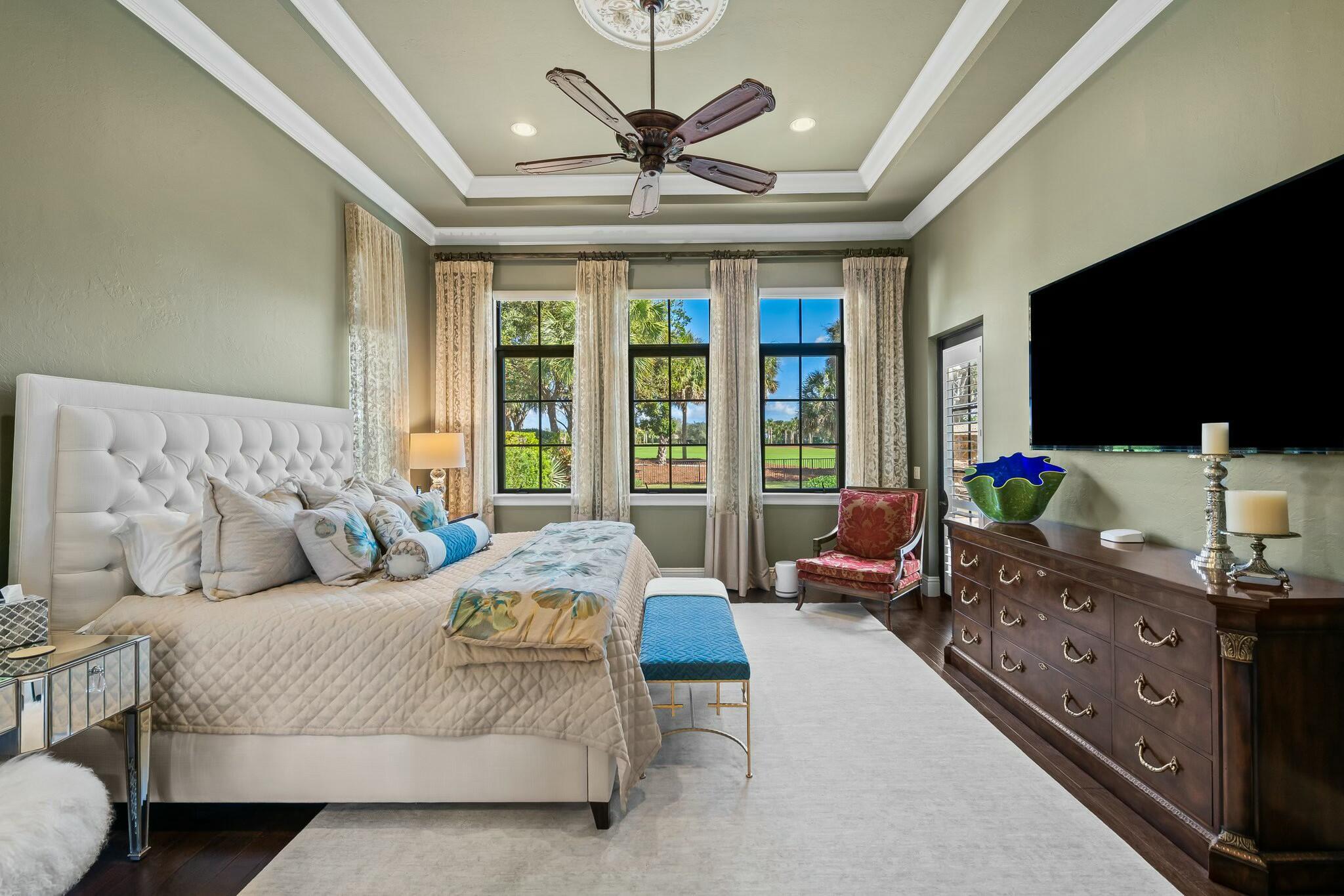 7380 Wisteria Av Avenue