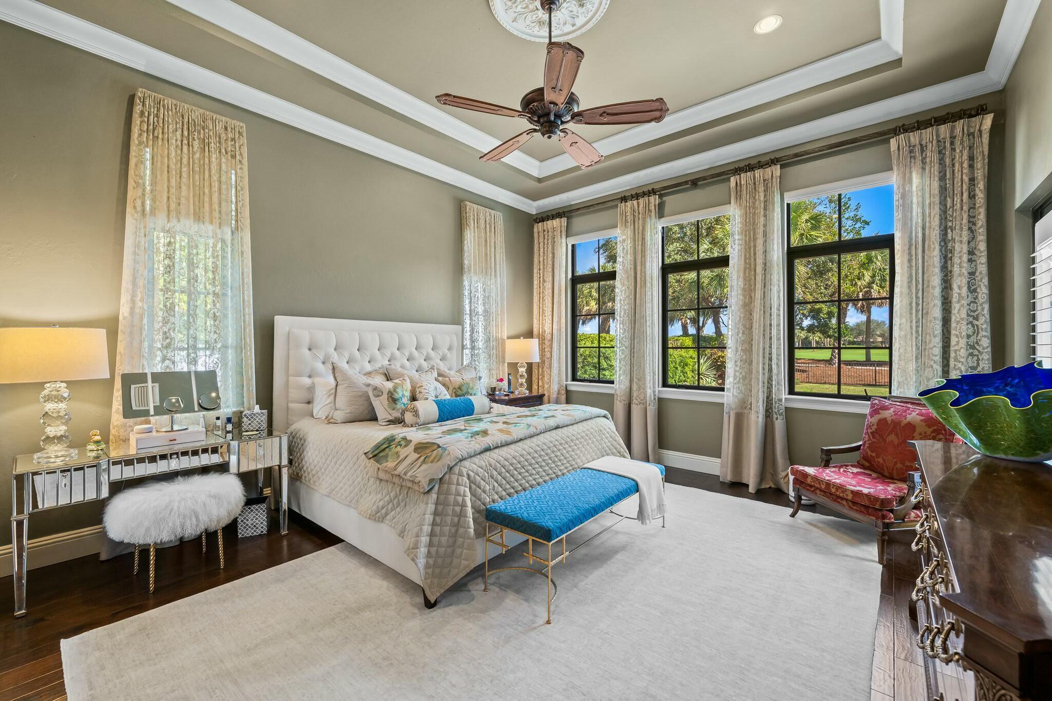 7380 Wisteria Av Avenue