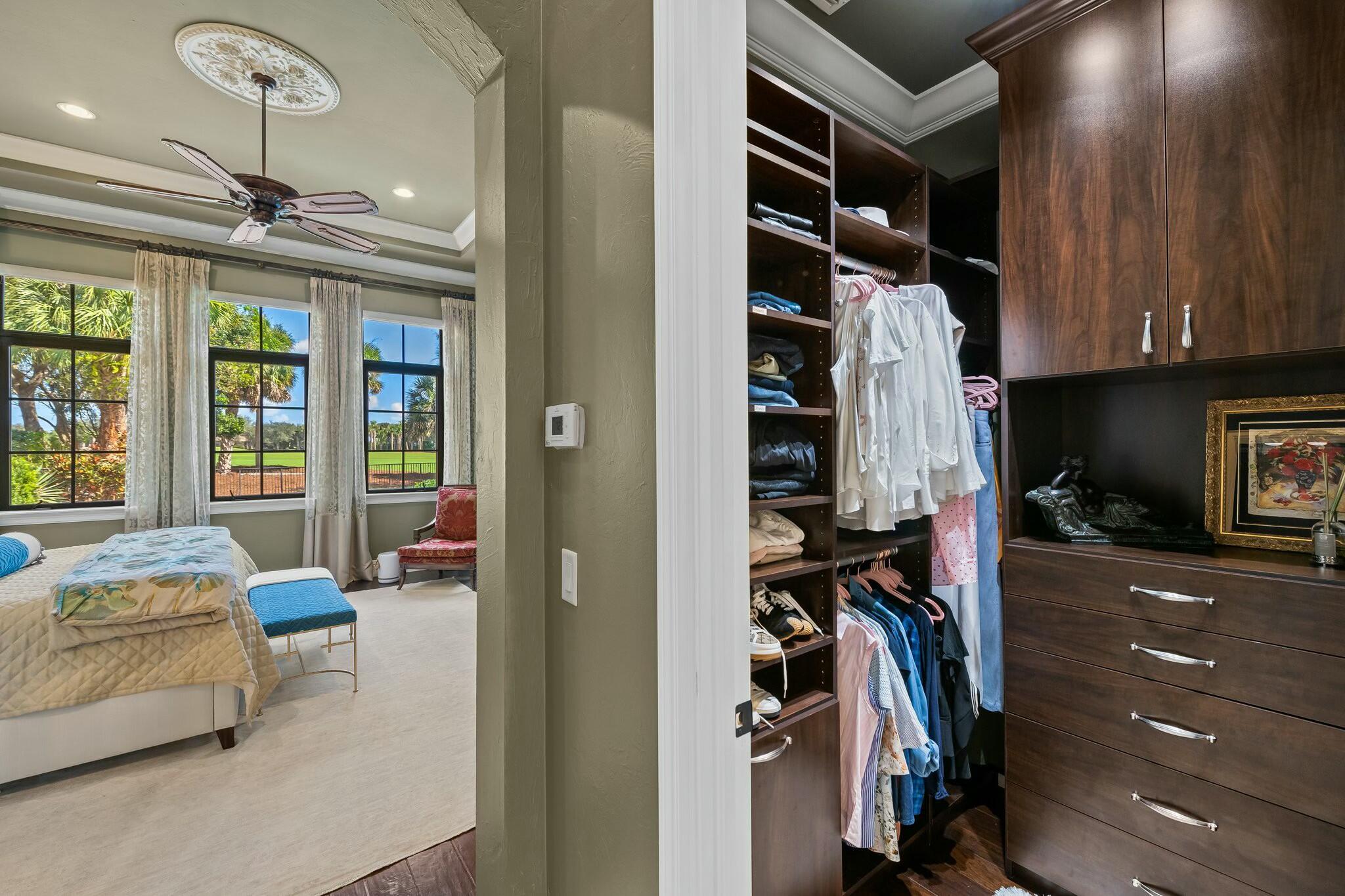 7380 Wisteria Av Avenue