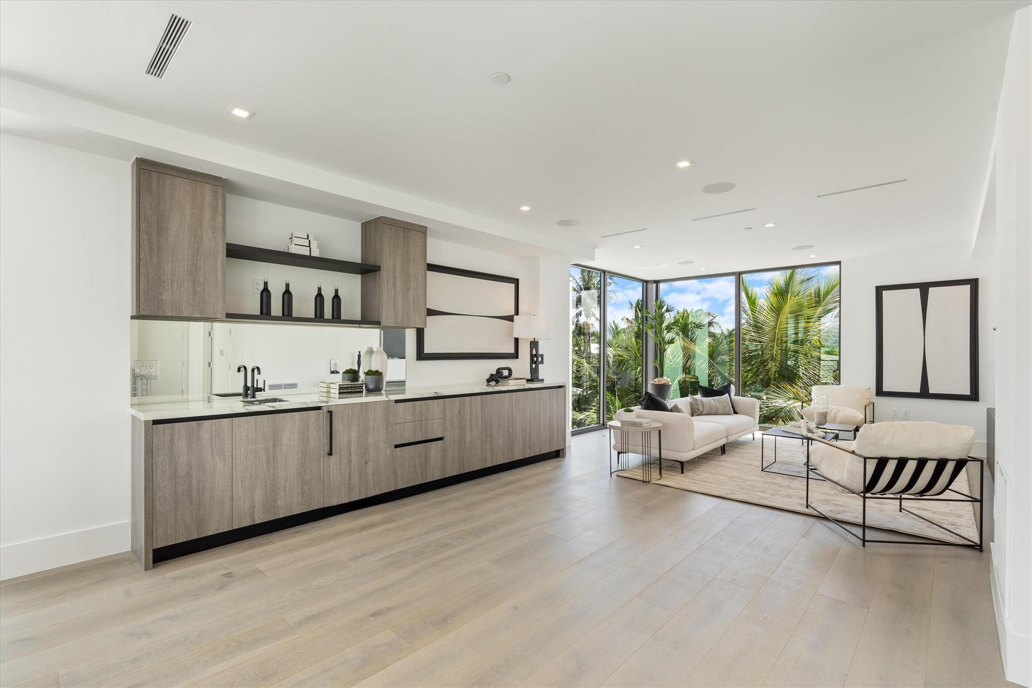 1068 Del Harbour Drive