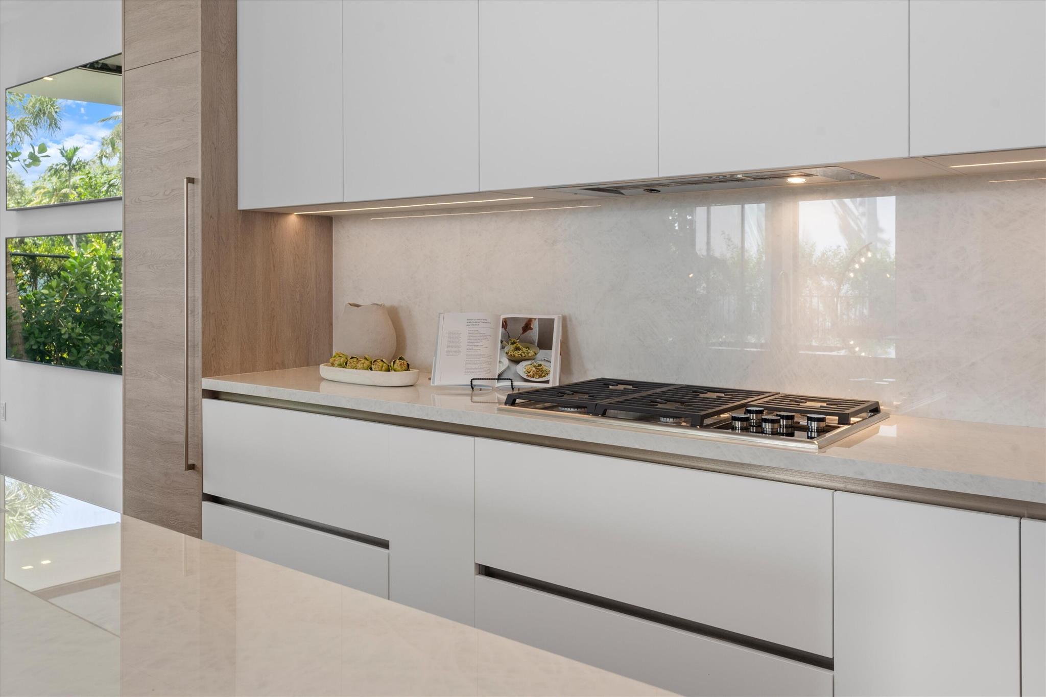 1068 Del Harbour Drive