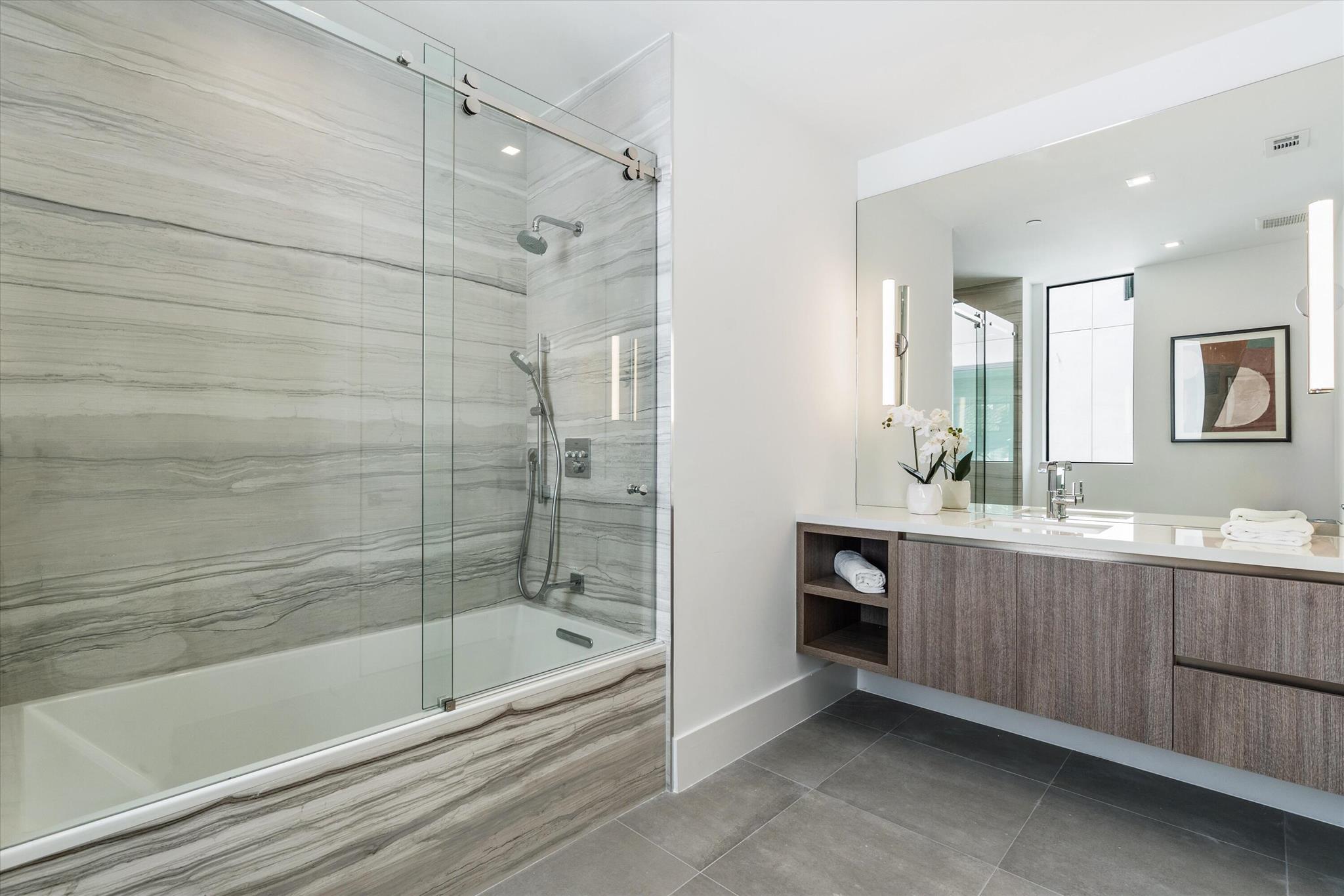 1068 Del Harbour Drive