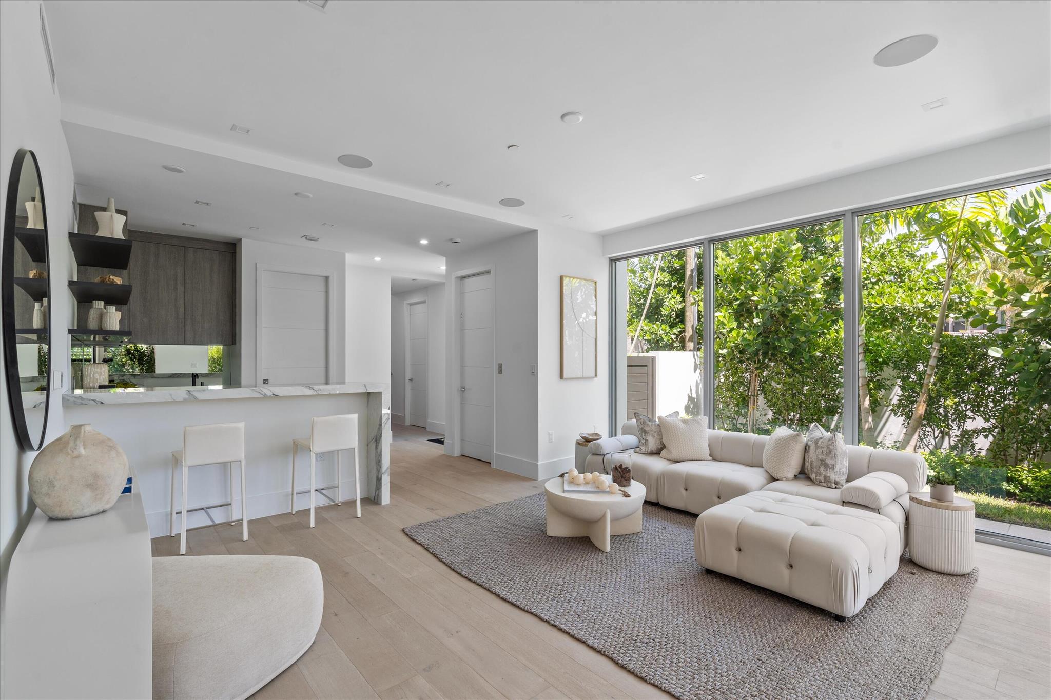 1070 Del Harbour Drive
