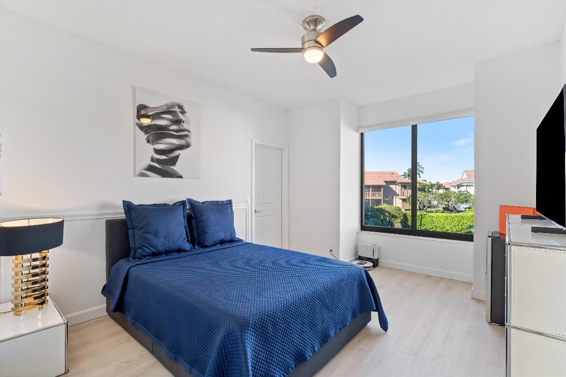 19317 Sabal Lake Drive 5066