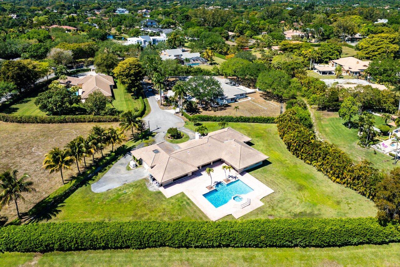 9351 NW 42nd Street