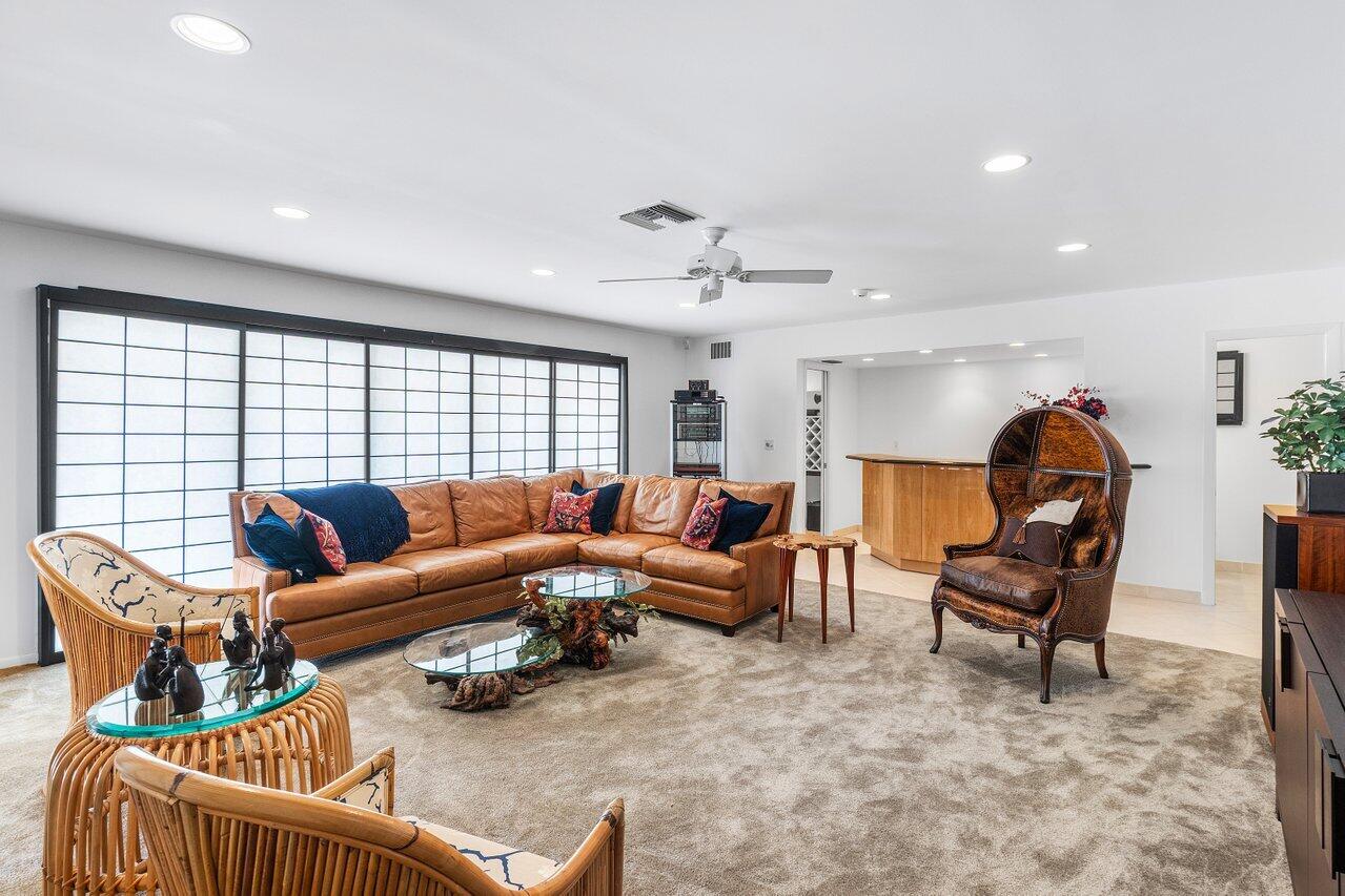 9351 NW 42nd Street