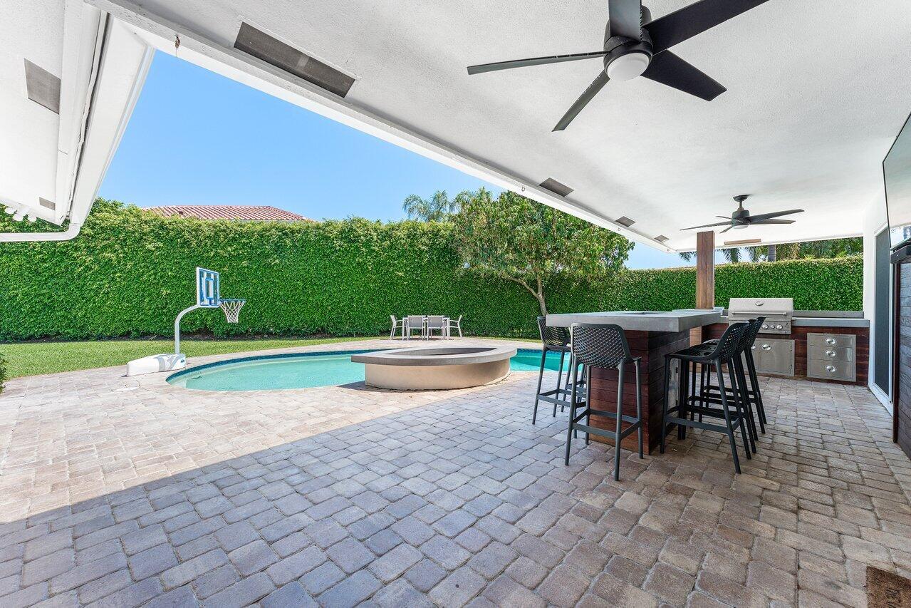 7700 NE Spanish Trail Court