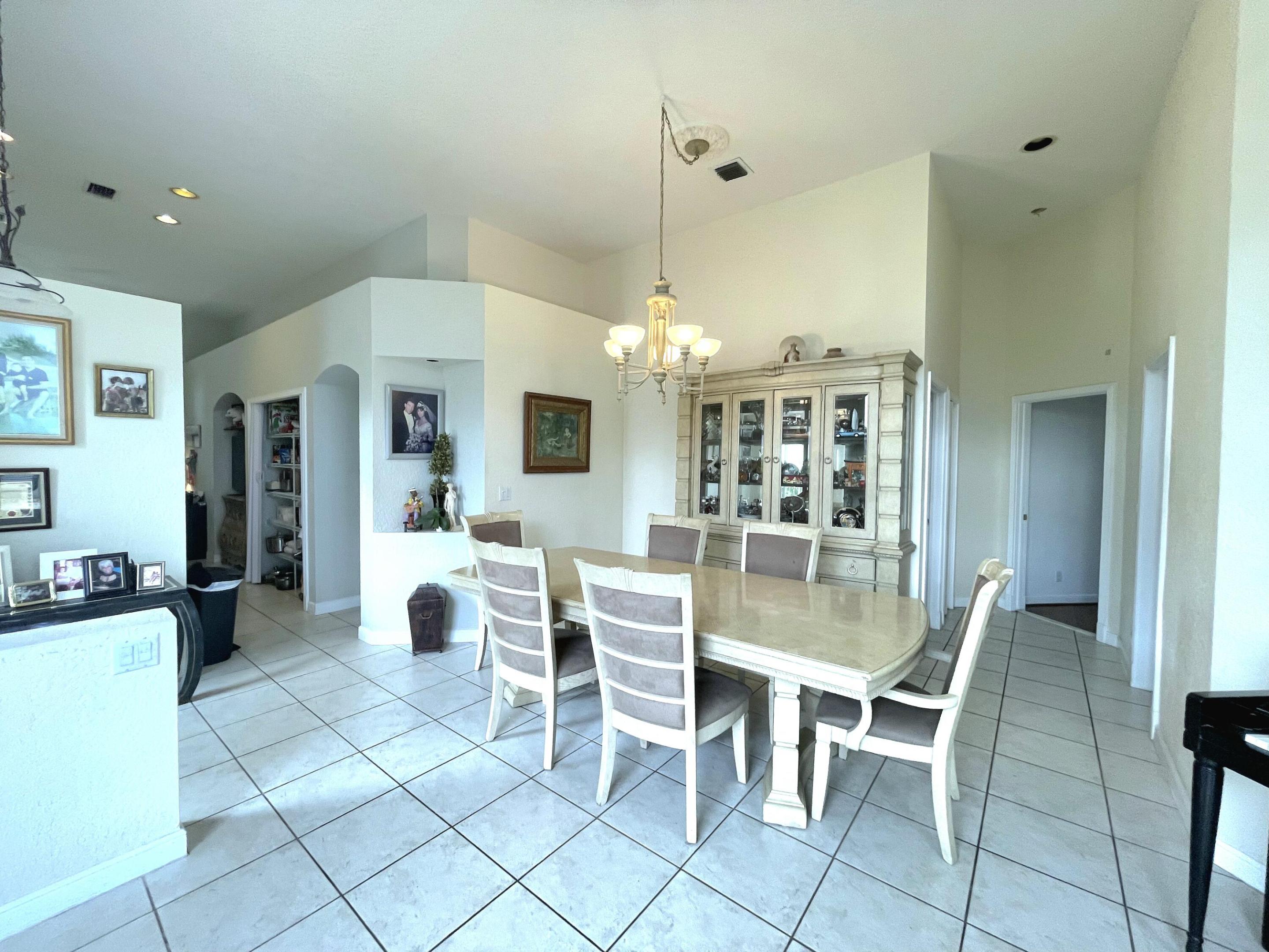 6616 NW 43rd Terrace