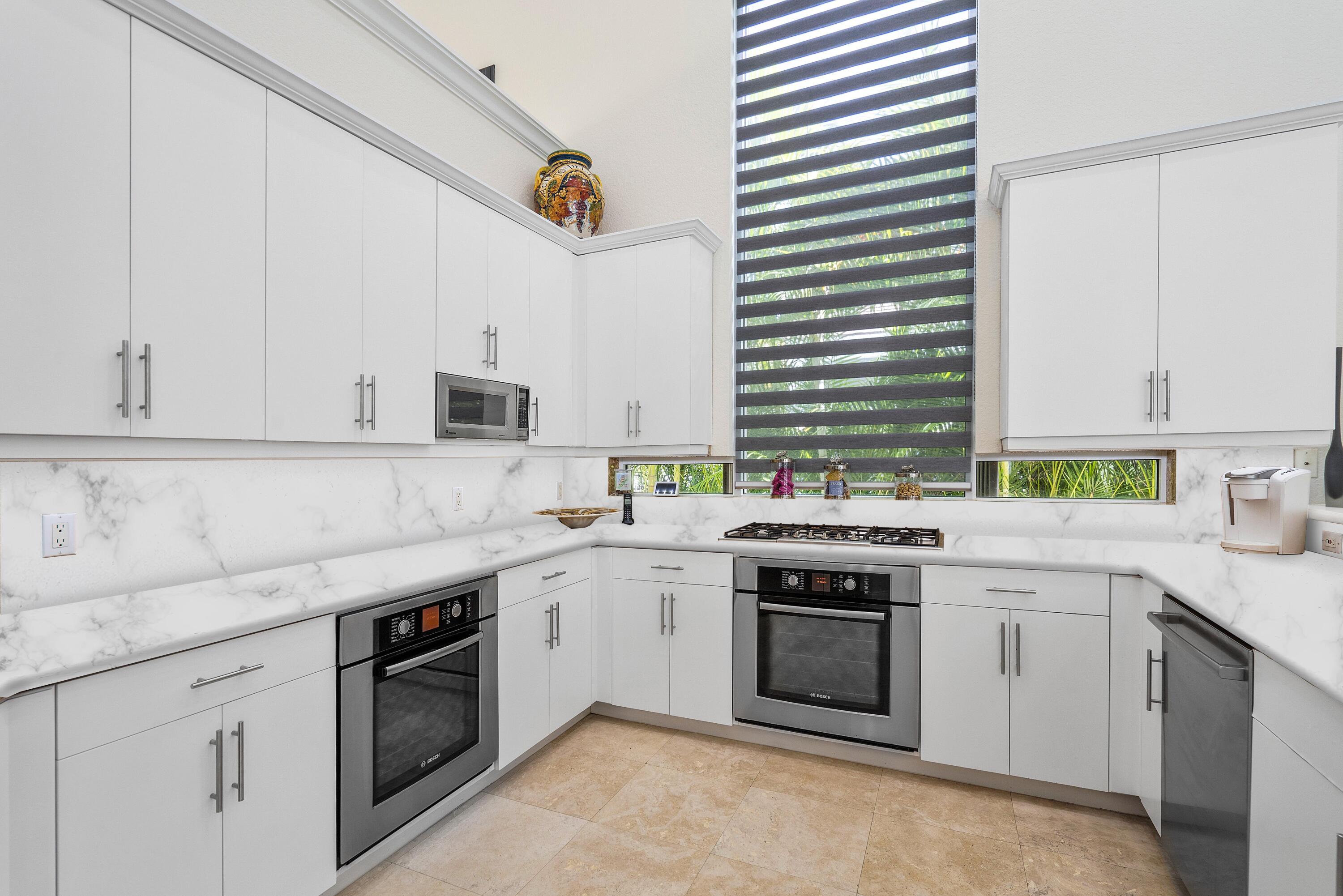 6379 Avalon Pointe Court