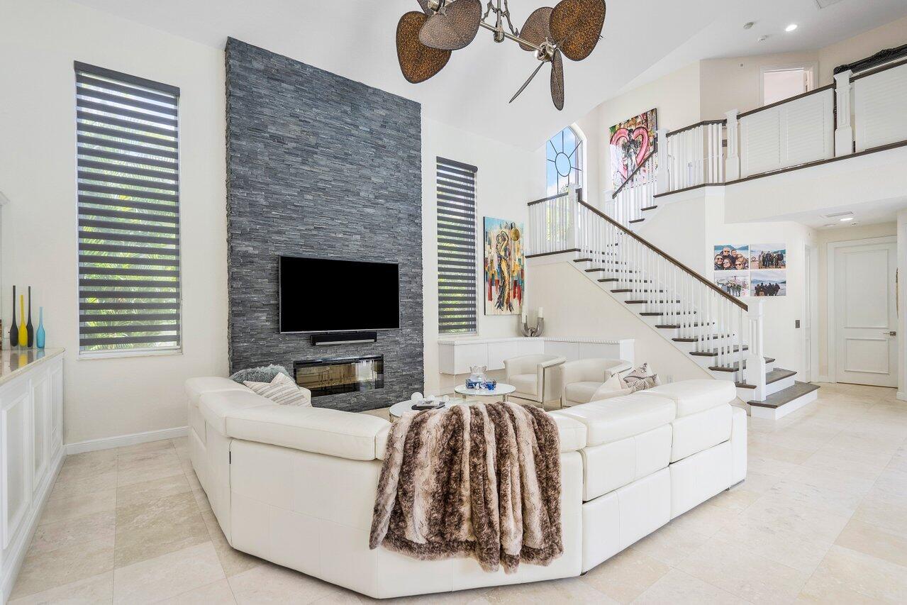 6379 Avalon Pointe Court