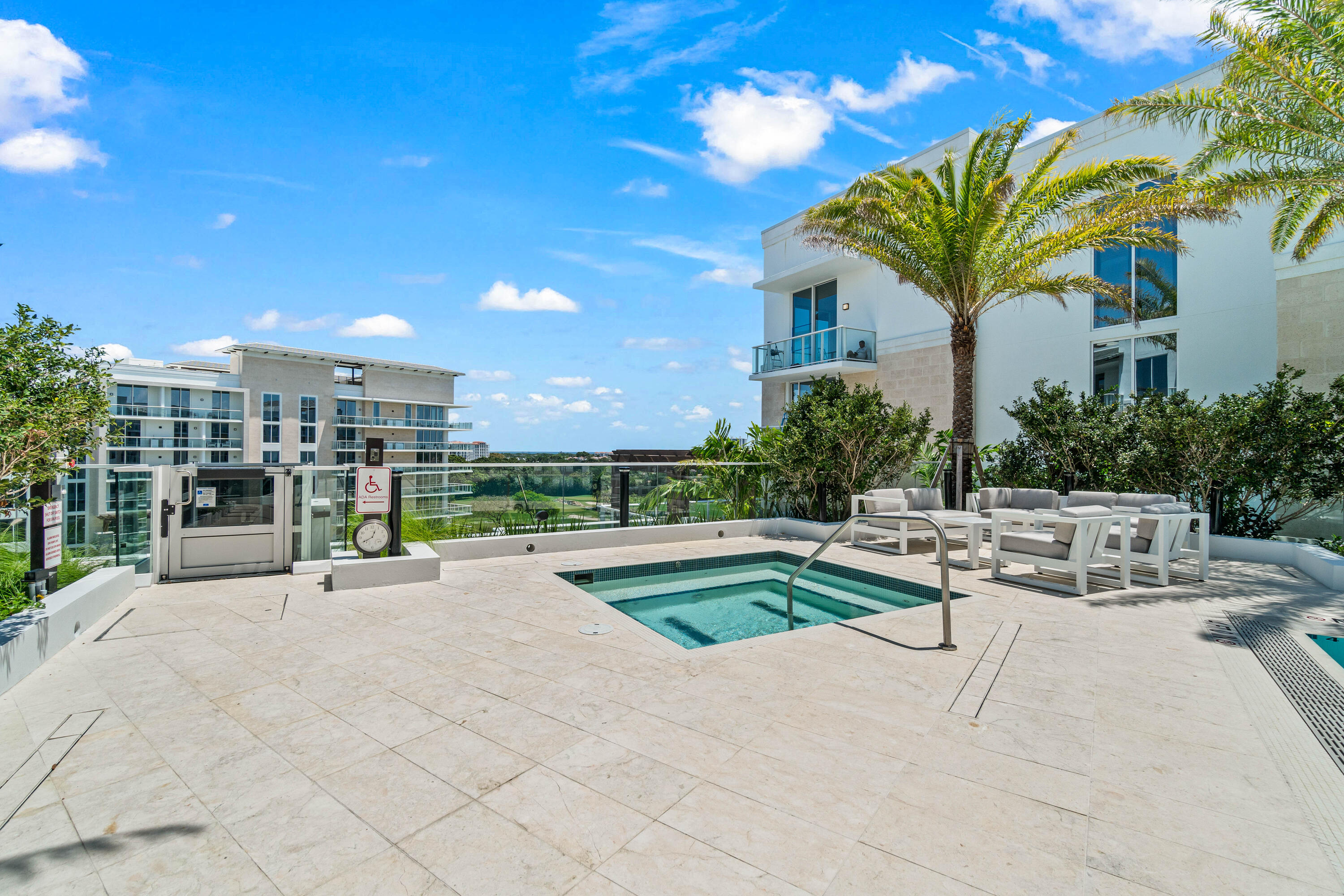 220 SE Mizner Boulevard 611