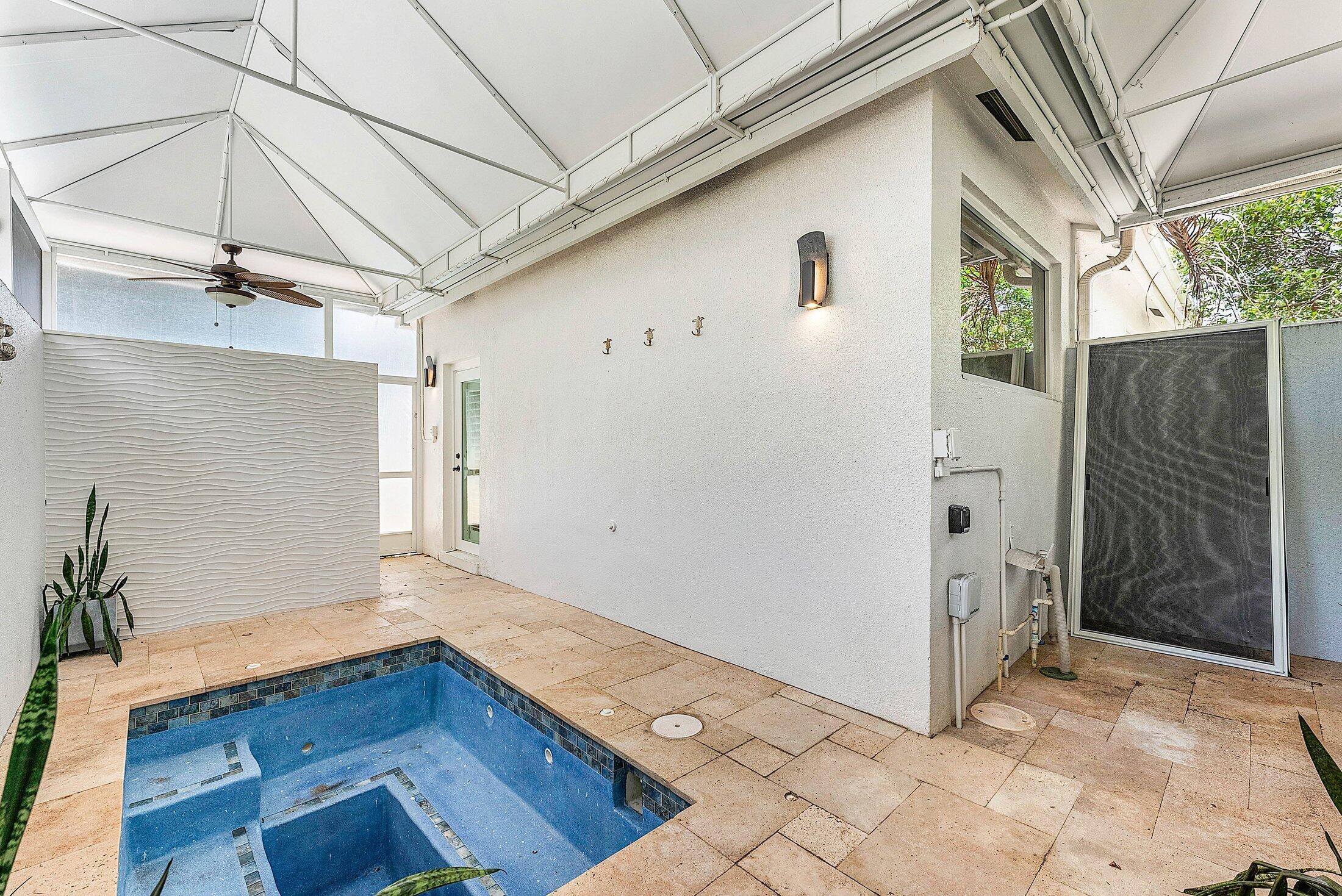 2297 NW 55th Street