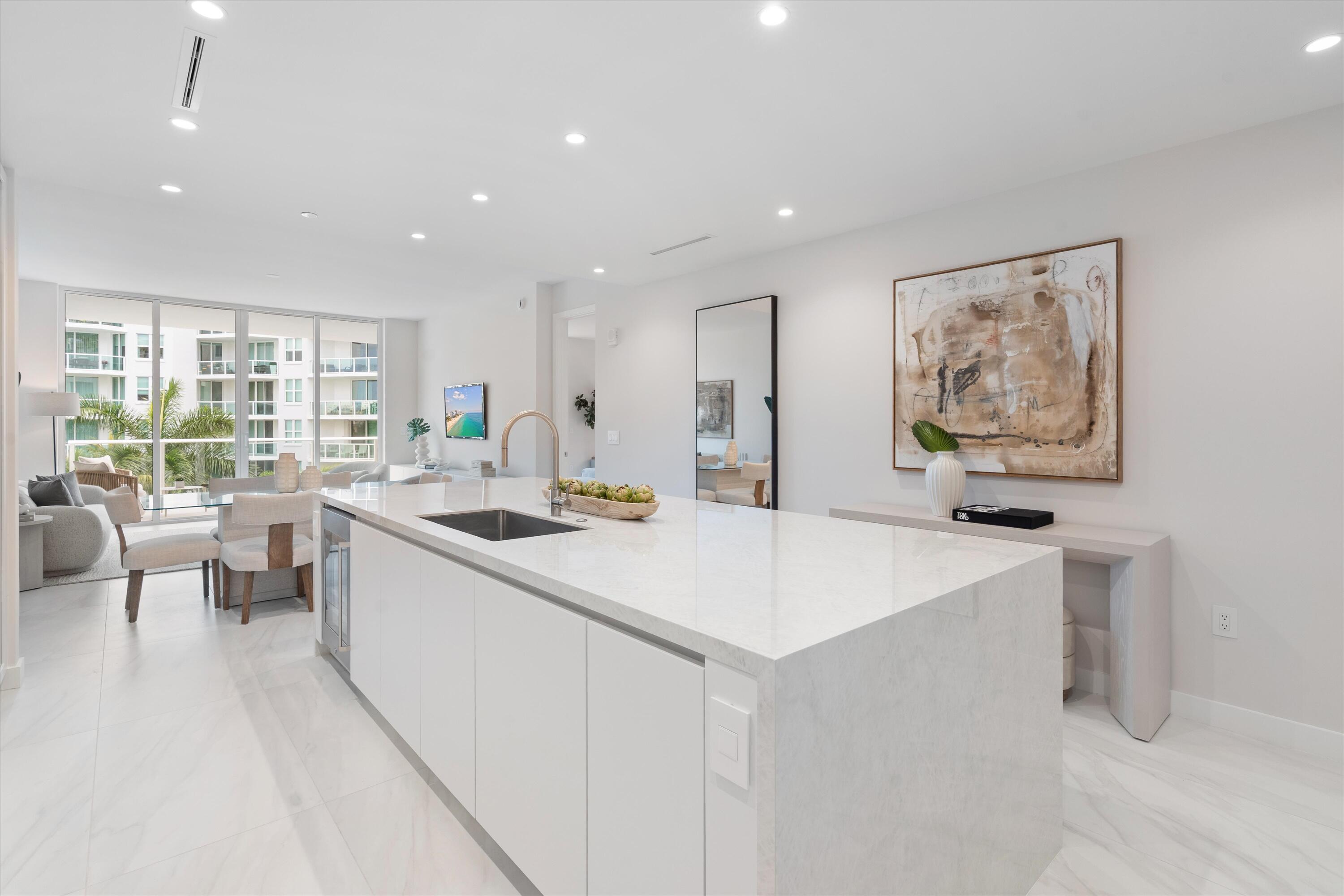 220 SE Mizner Boulevard 512