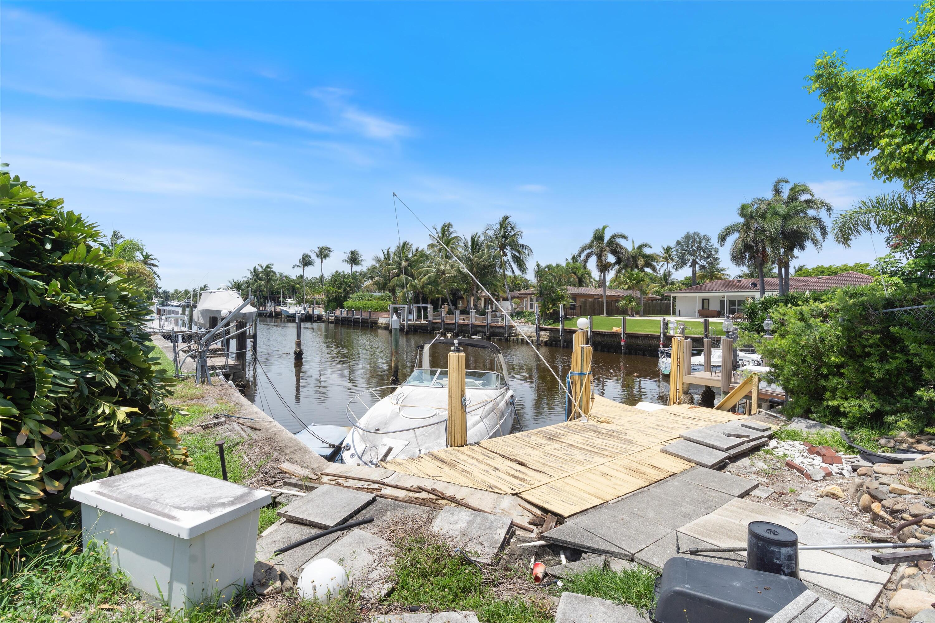 1250 SE 10th Street