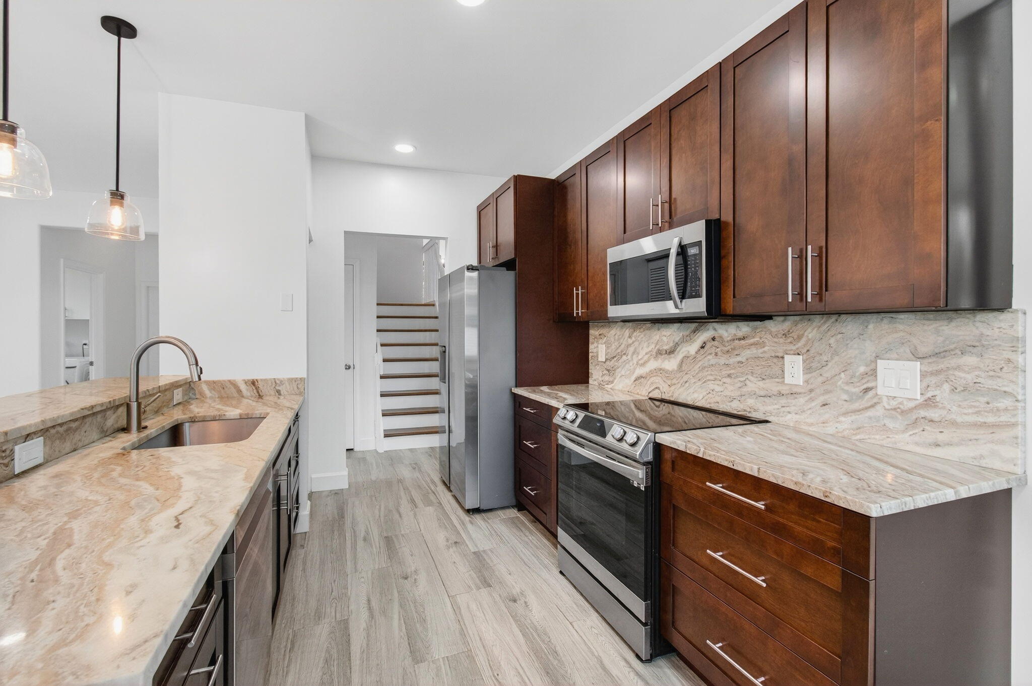 4551 NW 7th Street