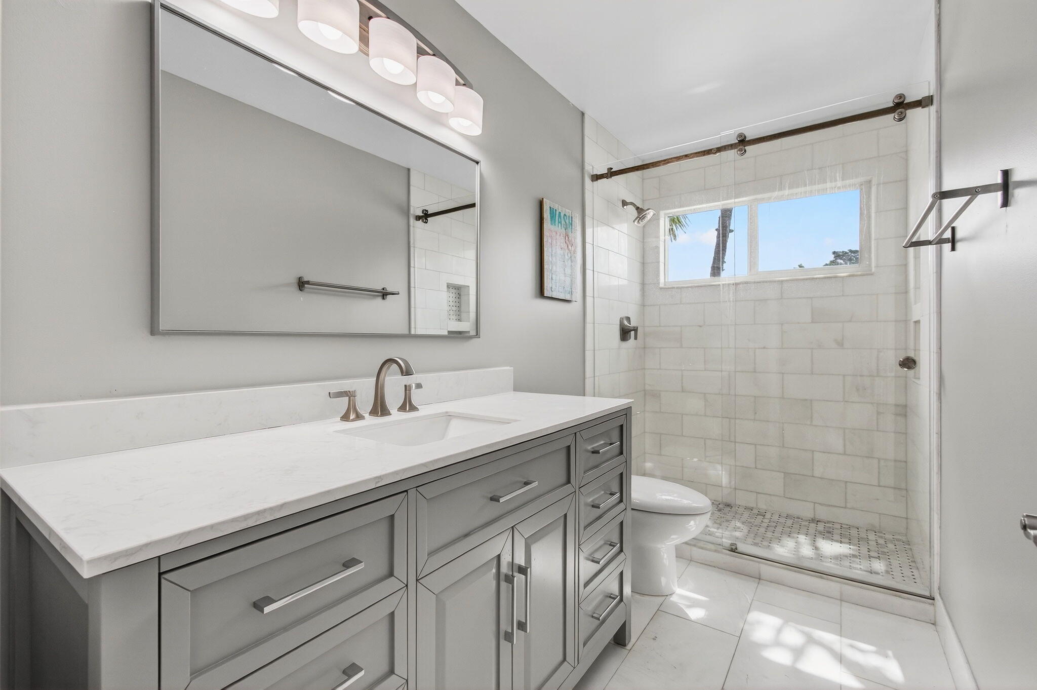 4551 NW 7th Street