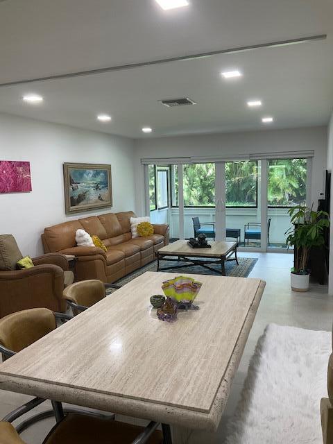 224 Cardinal Lane