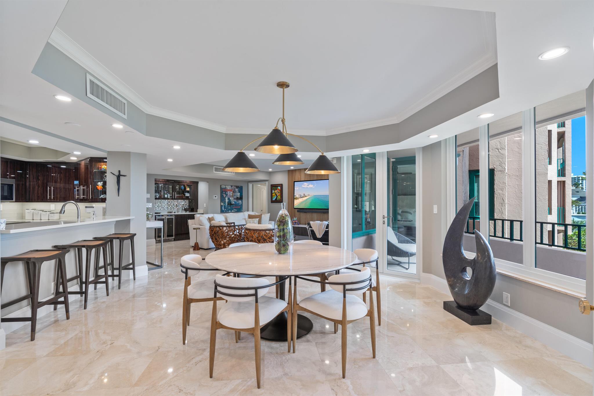 140 SE 5th Avenue Unit 250
