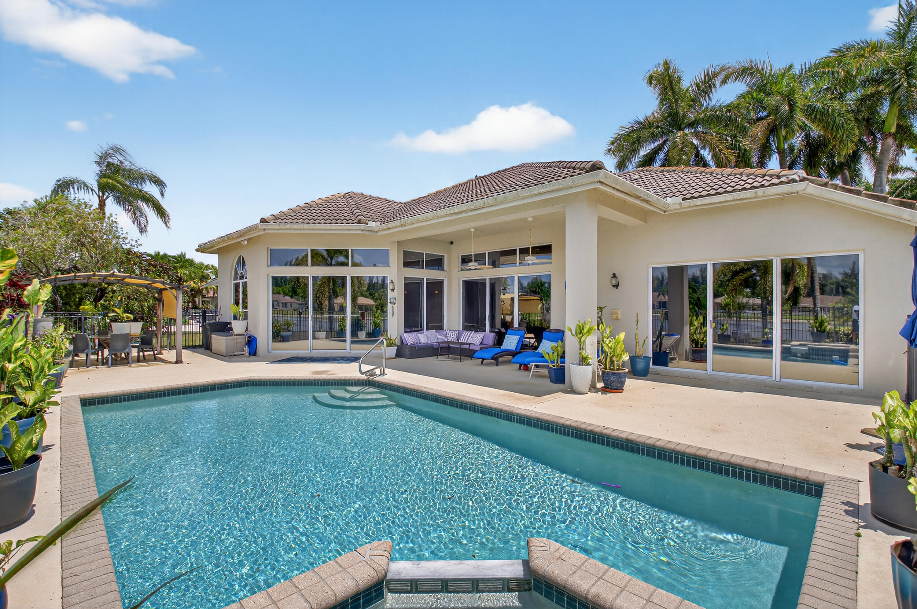 8121 Desmond Drive