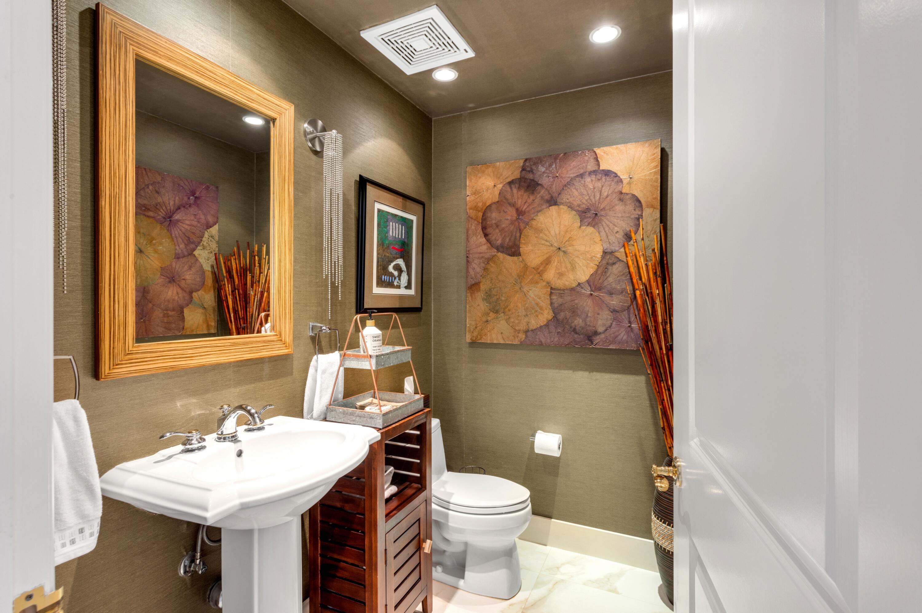 1063 Hillsboro Mile 606, Hillsboro Beach Unit: 606
