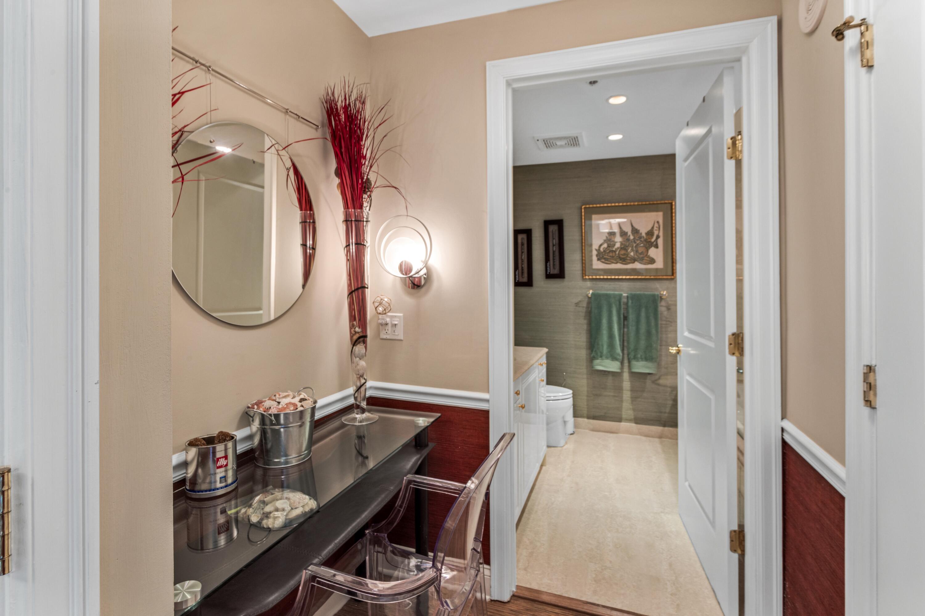 1063 Hillsboro Mile 606, Hillsboro Beach Unit: 606