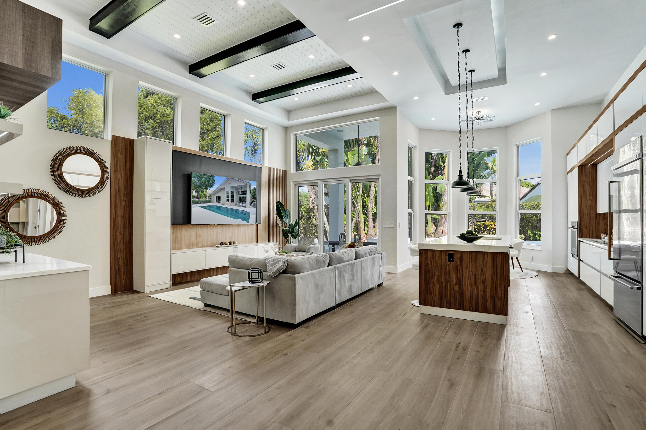 3331 NW 53 Circle