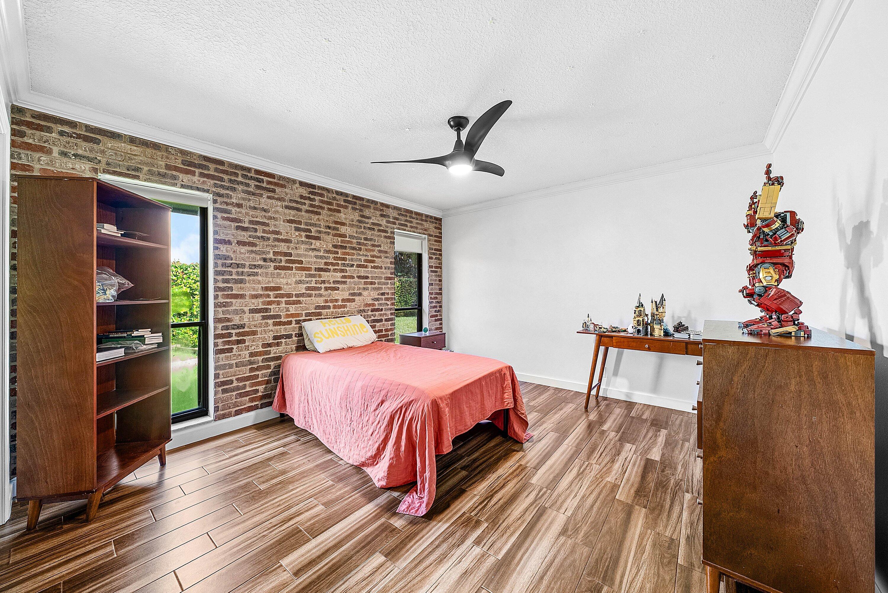 3614 NW 23rd Terrace
