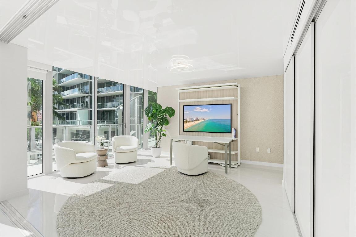 2200 N Ocean Boulevard N201