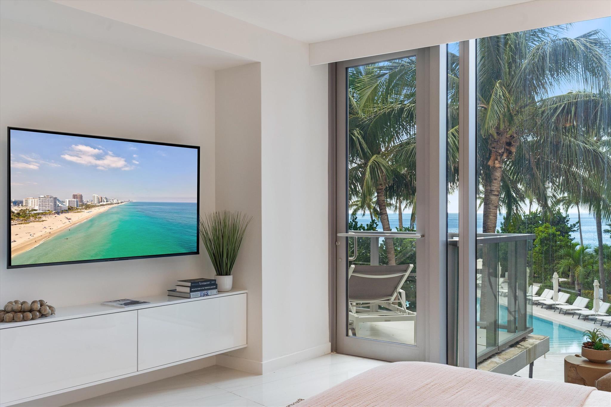 2200 N Ocean Boulevard N201