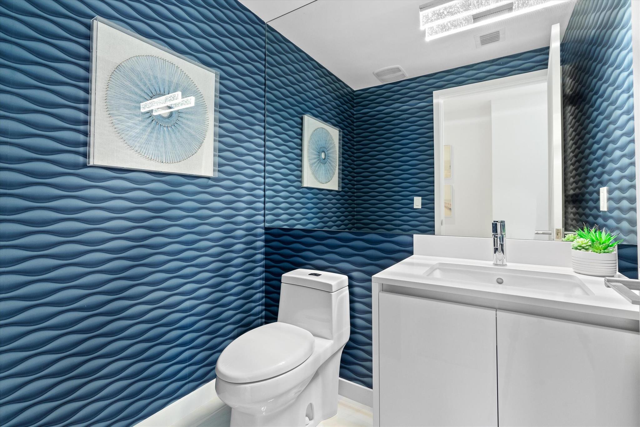 2200 N Ocean Boulevard N201