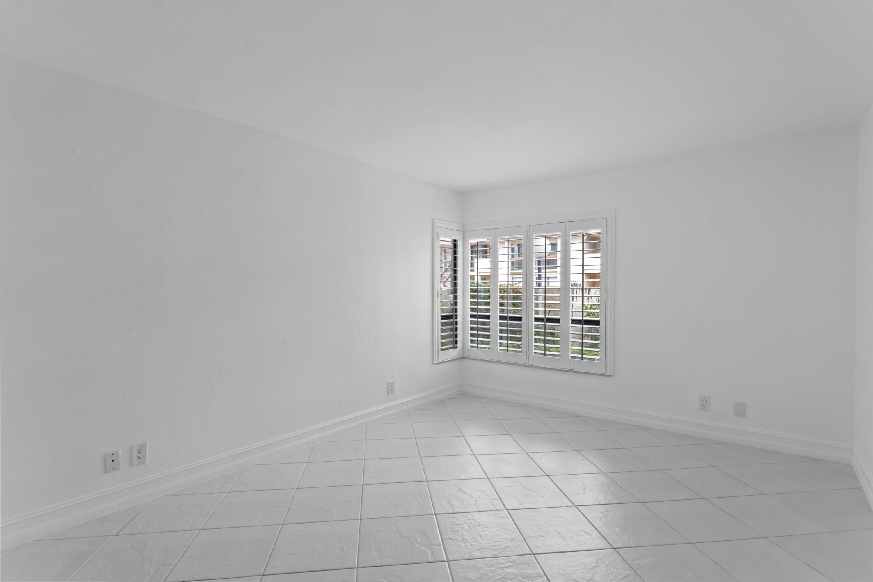 2339 SW 15th Street #27