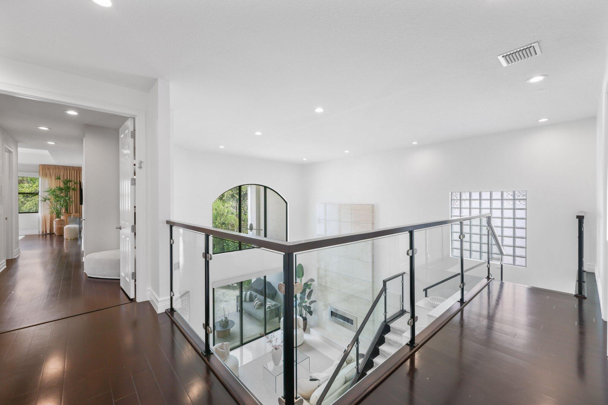 16902 Bridge Crossing Circle