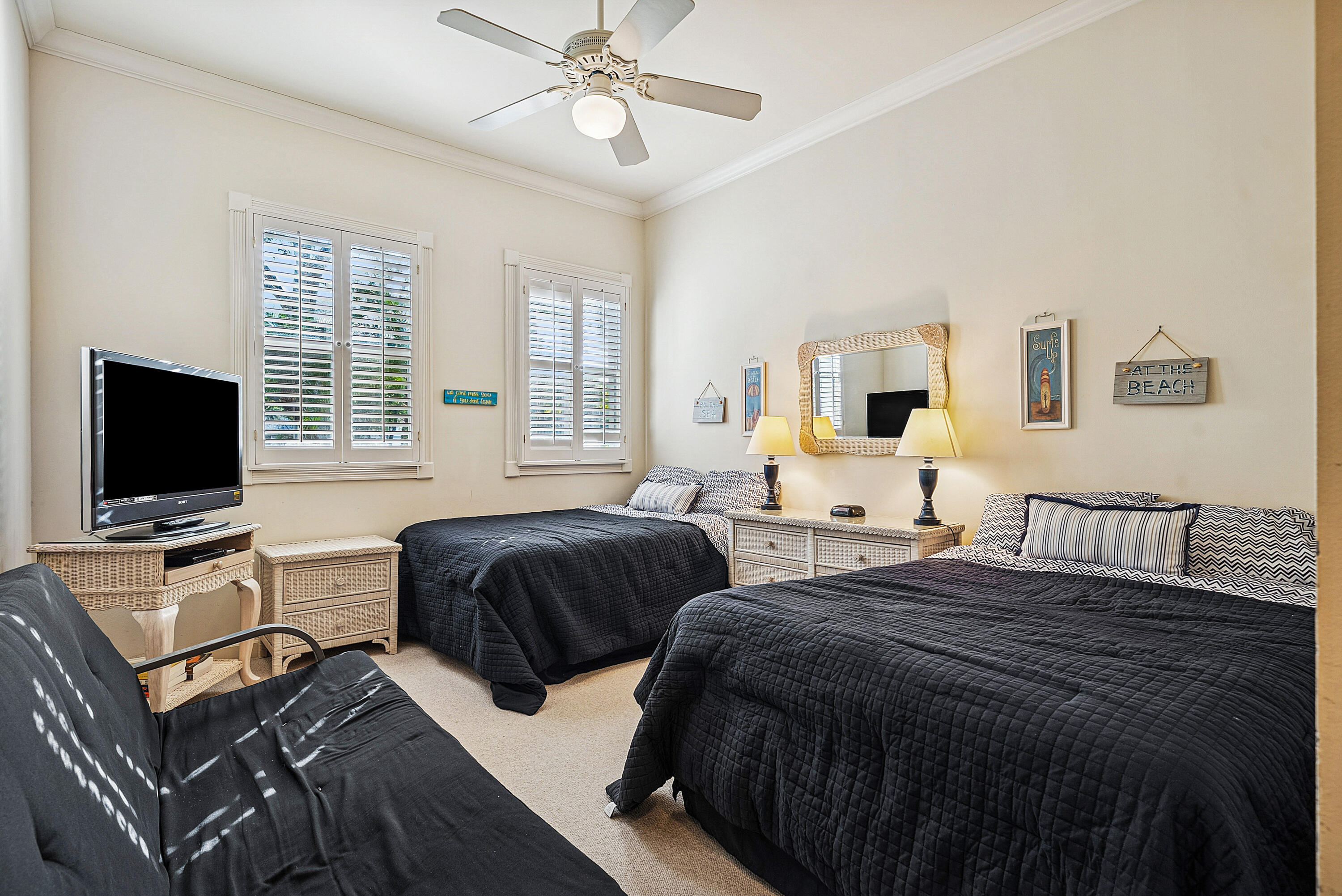4007 NW 58th Place