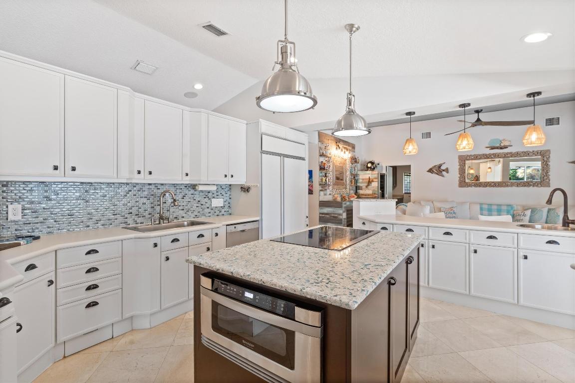 830 NE Boca Bay Colony Drive