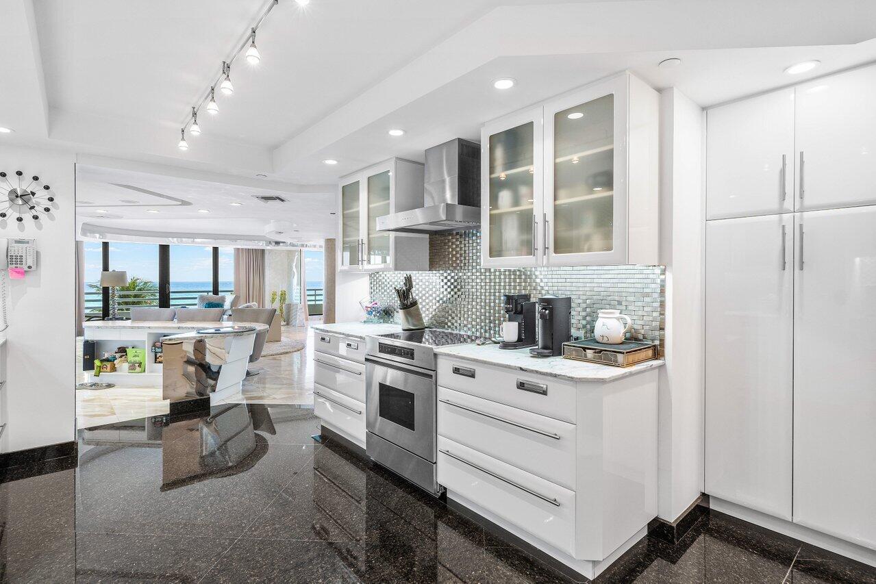 1500 S Ocean Boulevard 303/304