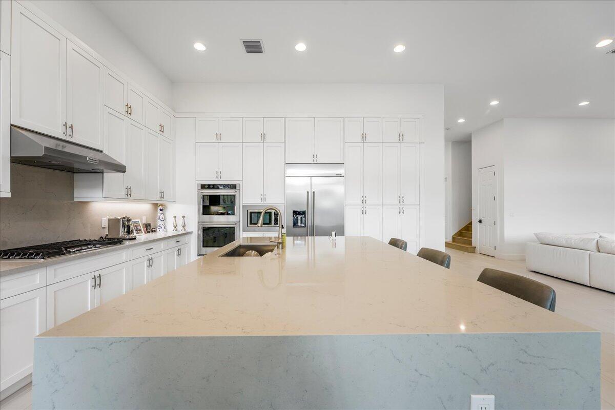 9093 Chauvet Way