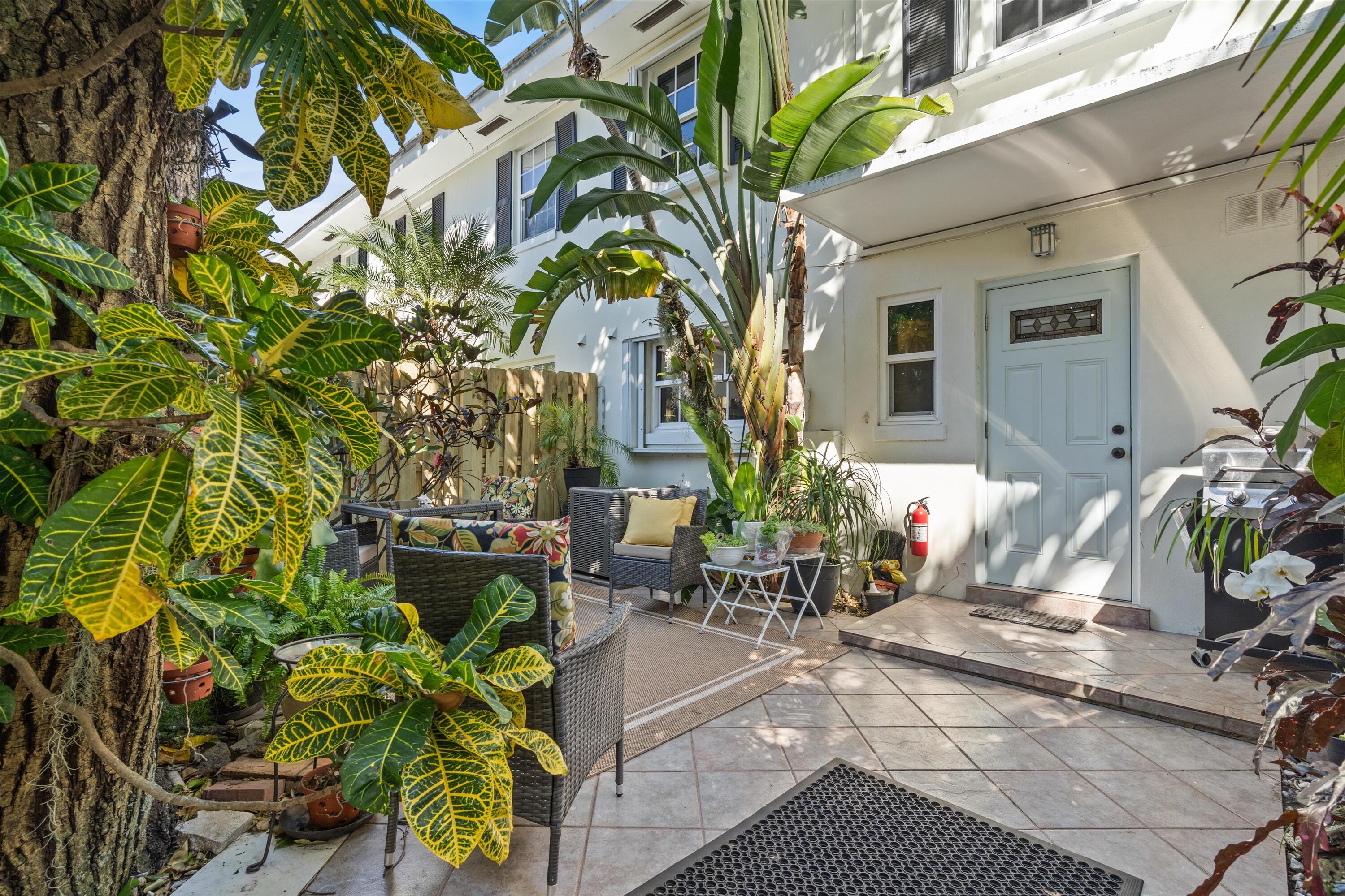 6590 N Ocean Boulevard 9, Ocean Ridge Unit: 9