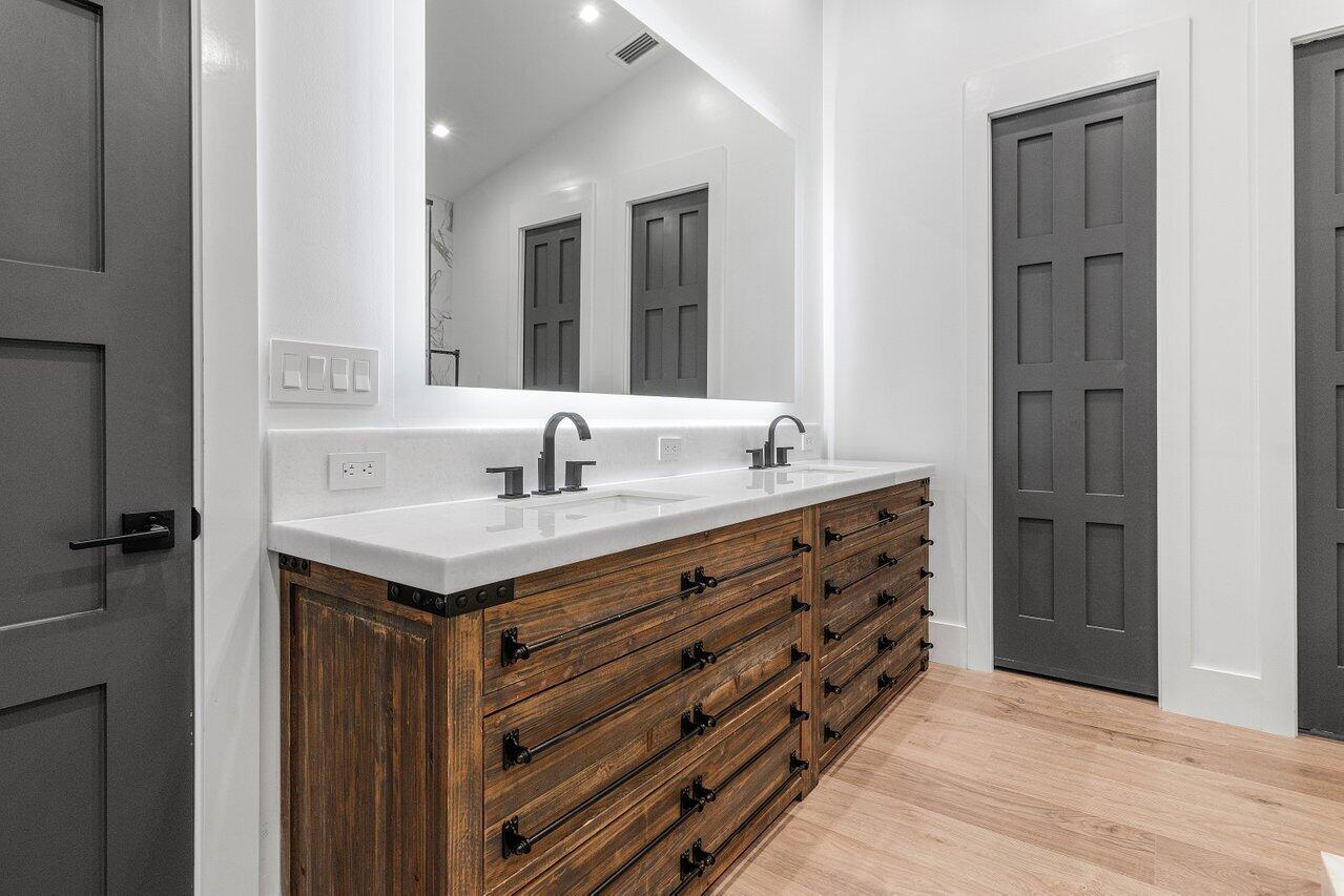 3746 NW 53rd Street