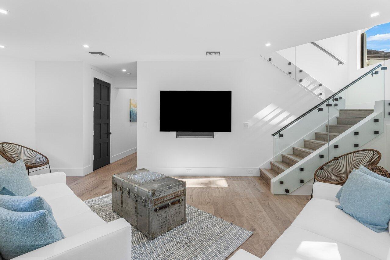 3746 NW 53rd Street